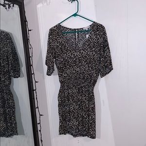 Don’t ask why Leopard Prink one size romper